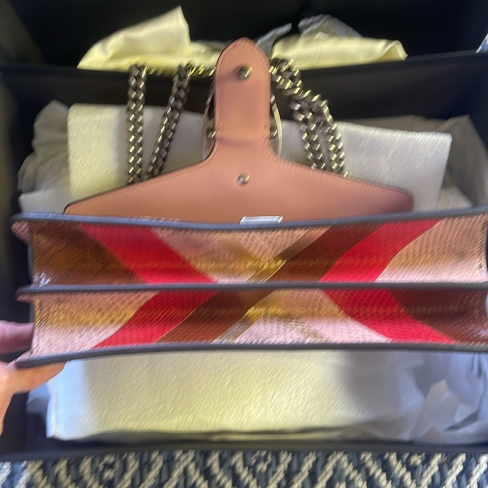 EUC Rare Gucci Python Dionysus Shoulder Bag. Worn only 1 time - Picture 5 of 16